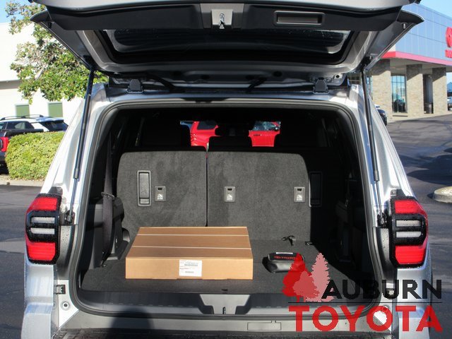 New 2026 Toyota 4Runner SR5 image 4