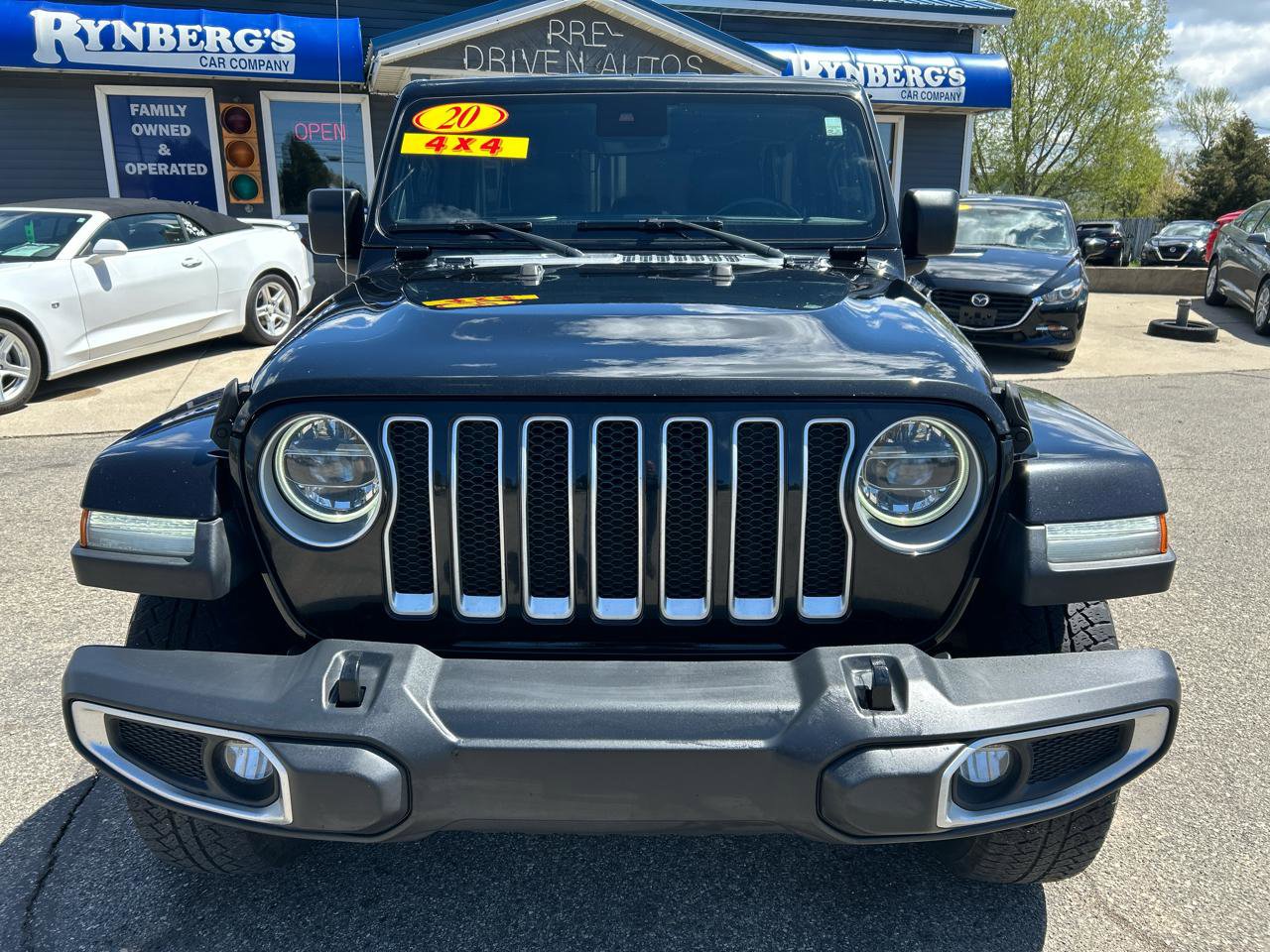 Used 2020 Jeep Wrangler Unlimited Sahara AWD/4WD image 6