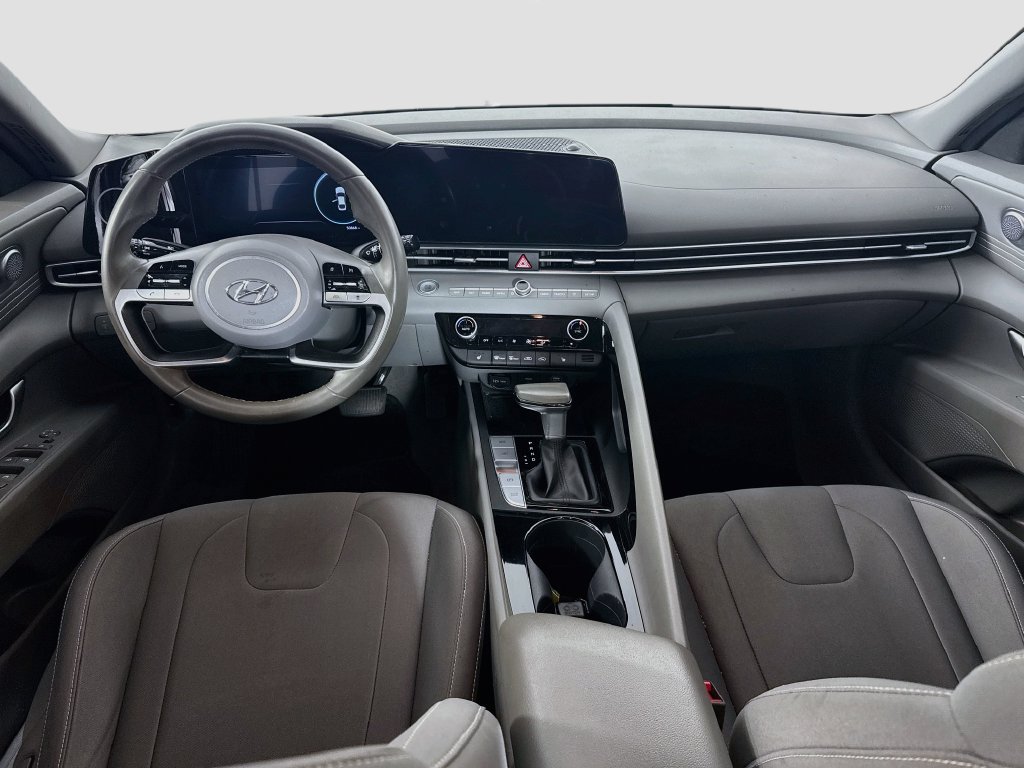 Used 2023 Hyundai Elantra SEL w/ Convenience Package FWD image 35