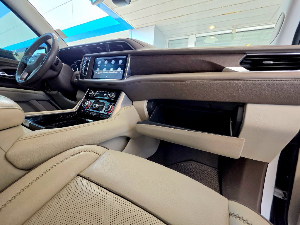 Used 2021 GMC Yukon Denali AWD/4WD image 81
