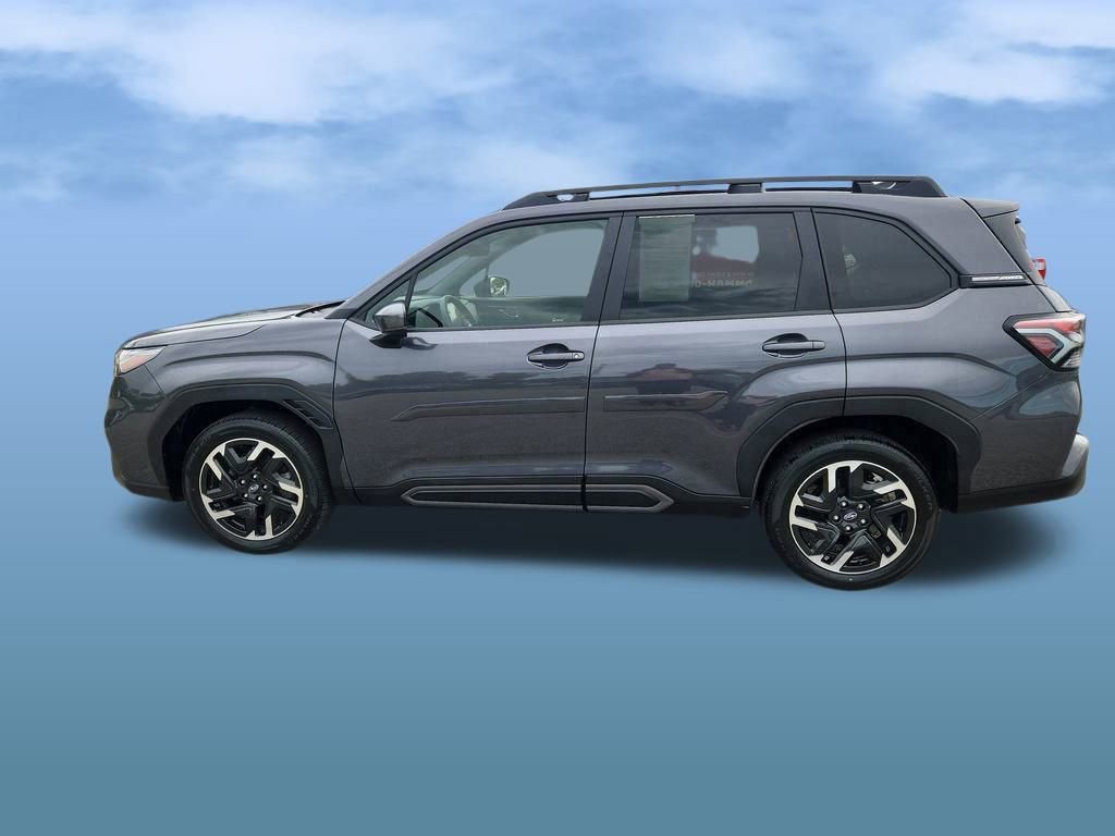 Used 2025 Subaru Forester Limited image 4