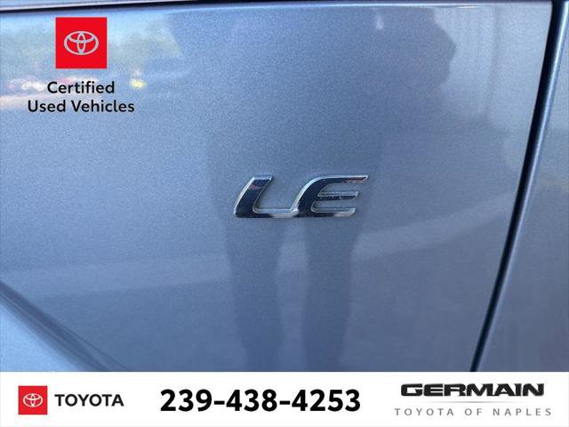 Certified 2022 Toyota Corolla Cross LE image 5
