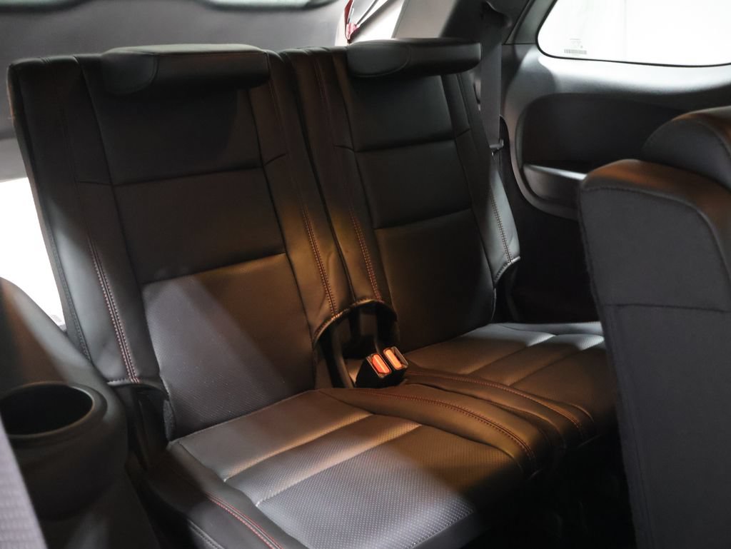Used 2025 Dodge Durango GT AWD/4WD image 22