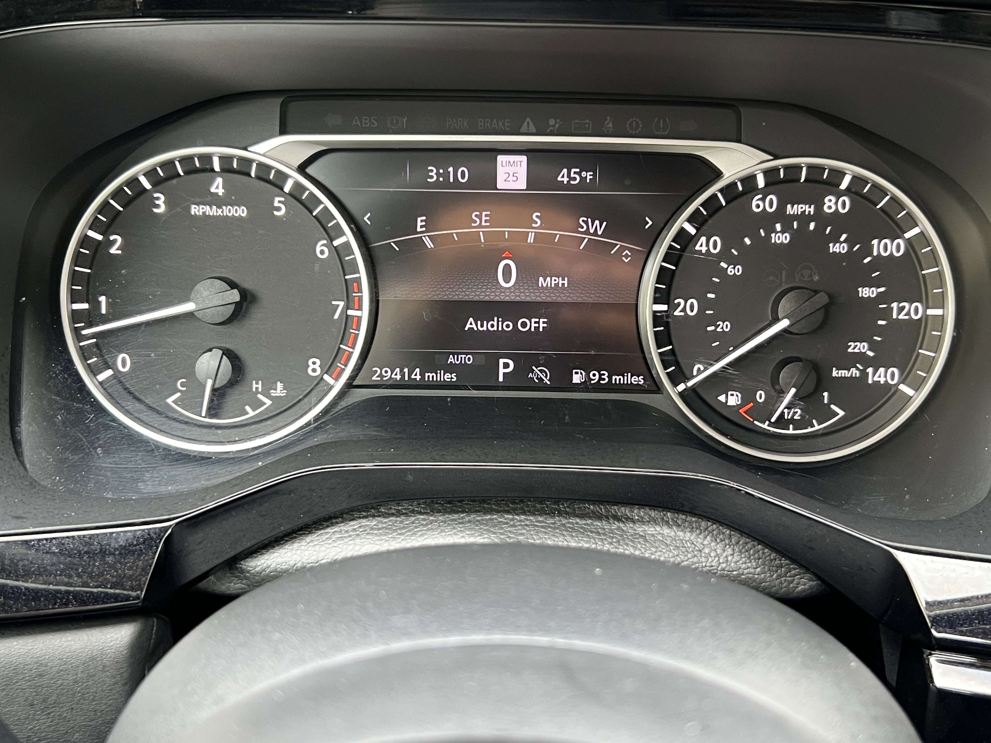 Used 2025 Nissan Pathfinder SL AWD/4WD image 32