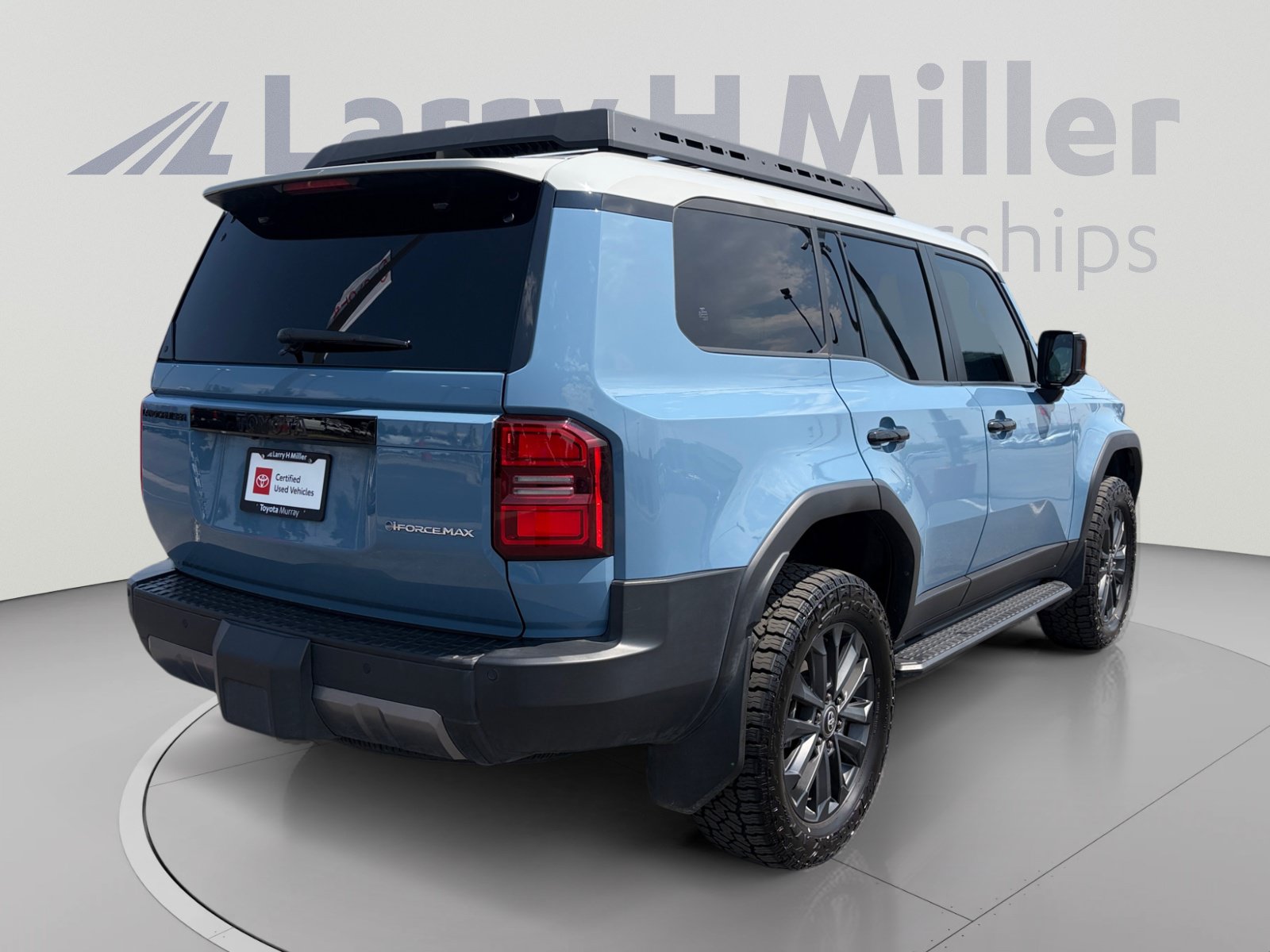 Used 2025 Toyota Land Cruiser w/ Premium Package AWD/4WD image 5