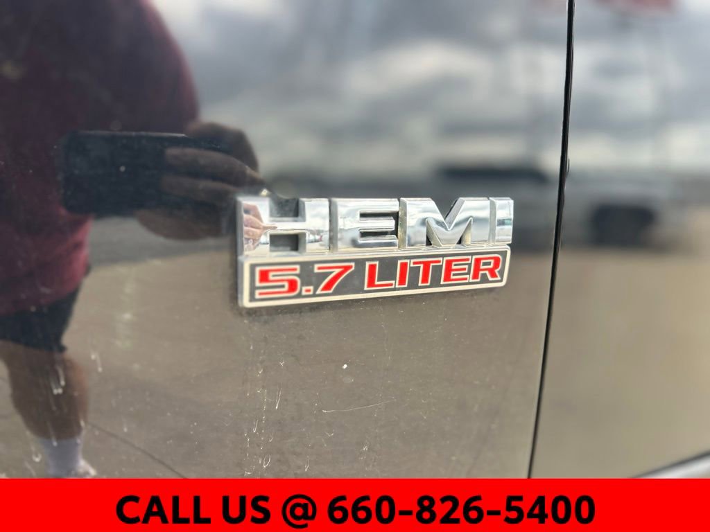 Used 2013 RAM 1500 ST w/ SXT Appearance Group AWD/4WD image 3