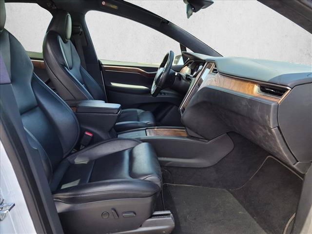 Used 2020 Tesla Model X Long Range AWD/4WD image 13