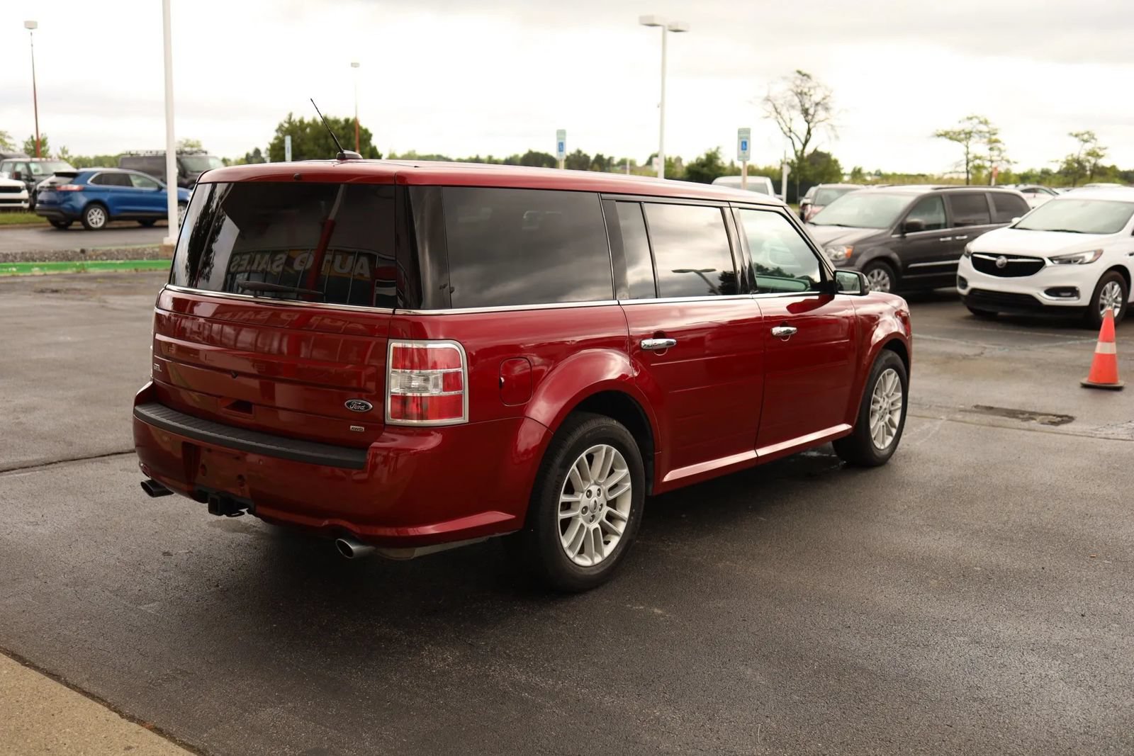 Used 2019 Ford Flex SEL w/ Equipment Group 202A AWD/4WD image 5