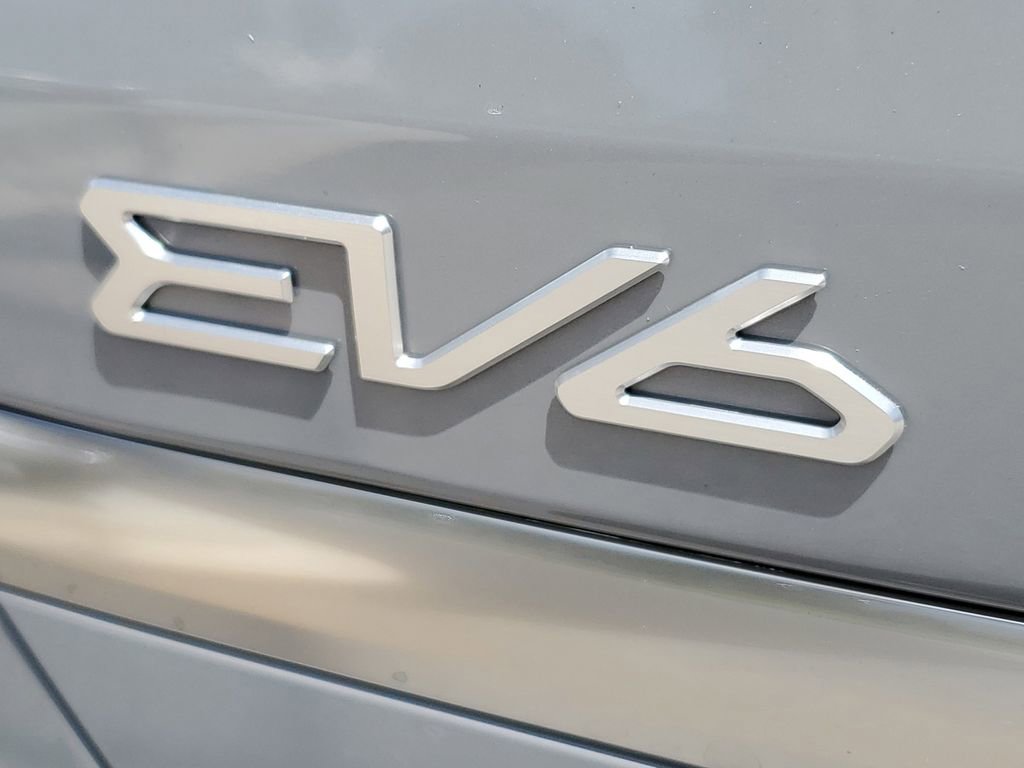 New 2025 Kia EV6 Wind image 27