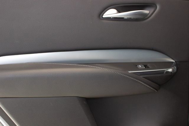 Certified 2023 Cadillac XT4 Premium Luxury w/ Enhanced Visibility Package image 18