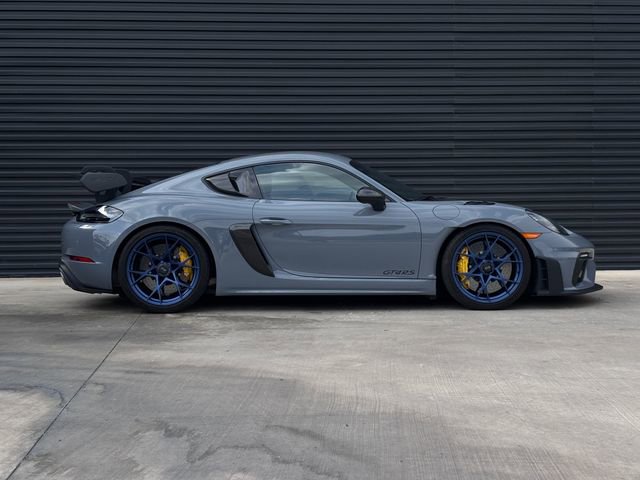 Certified 2024 Porsche 718 Cayman GT4 RS RWD image 8