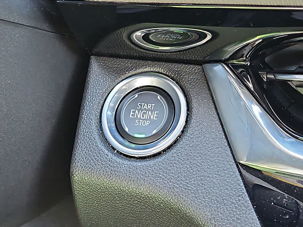 Used 2025 Buick Envista Avenir FWD image 21