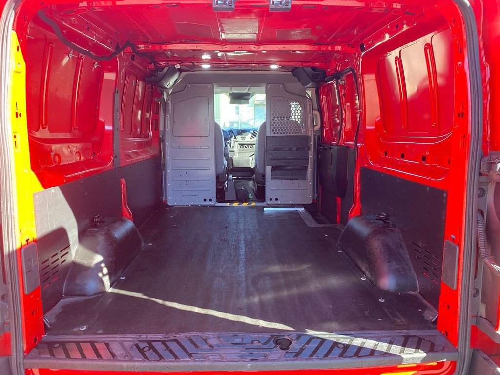 Used 2018 Ford Transit 250 130 Low Roof image 24