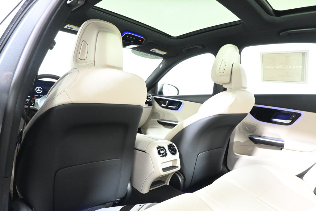 Certified 2023 Mercedes-Benz C 300 4MATIC Sedan image 27