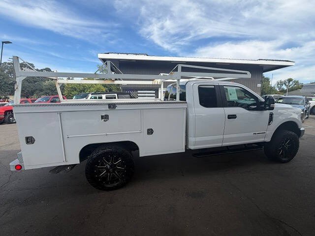 Used 2019 Ford F350 XL w/ XL Value Package AWD/4WD image 8