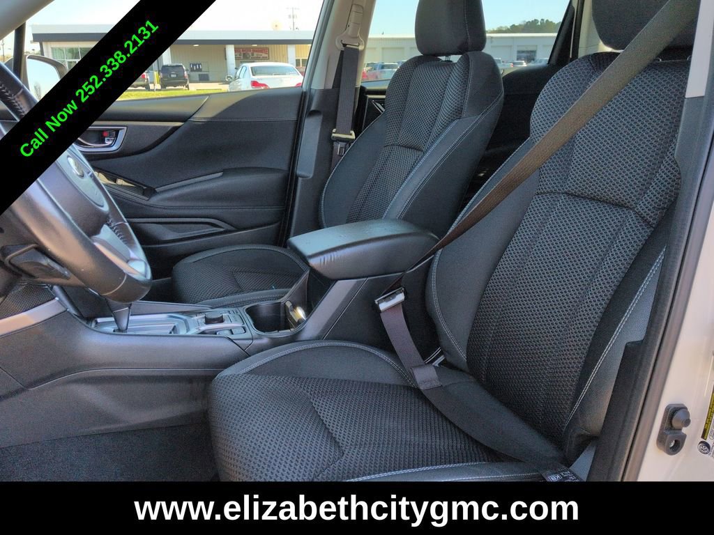Used 2023 Subaru Forester Premium image 15