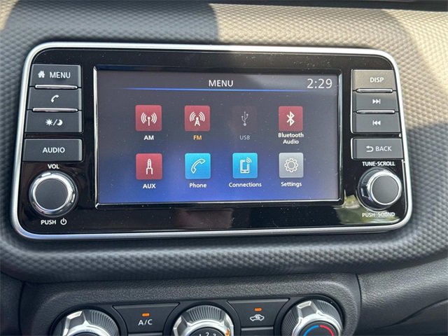 New 2025 Nissan Kicks Play S image 28