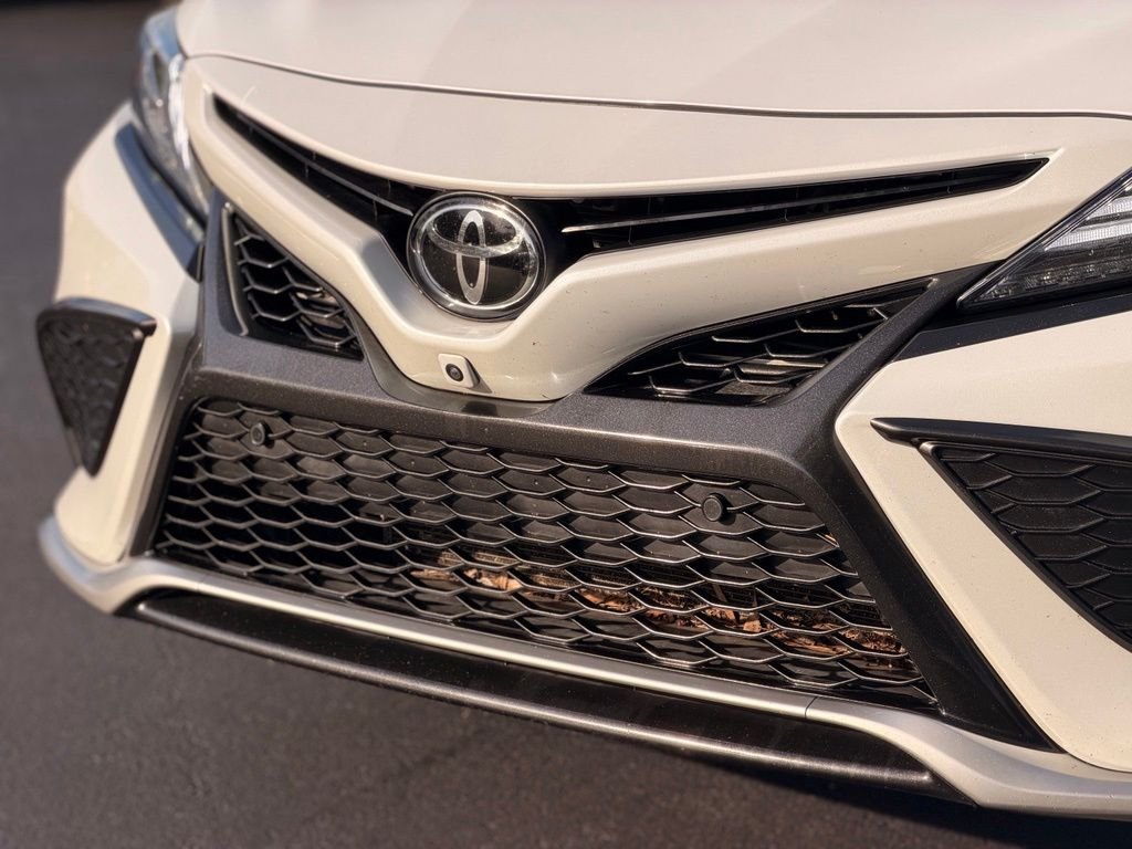 Used 2021 Toyota Camry XSE w/ Navigation Package FWD image 8
