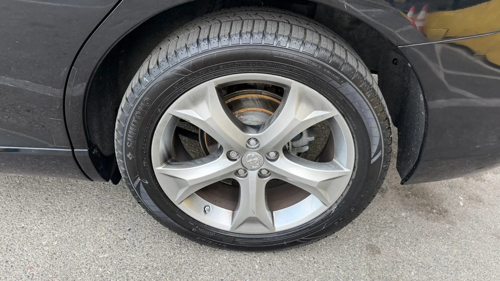 Used 2014 Toyota Venza XLE AWD/4WD image 25
