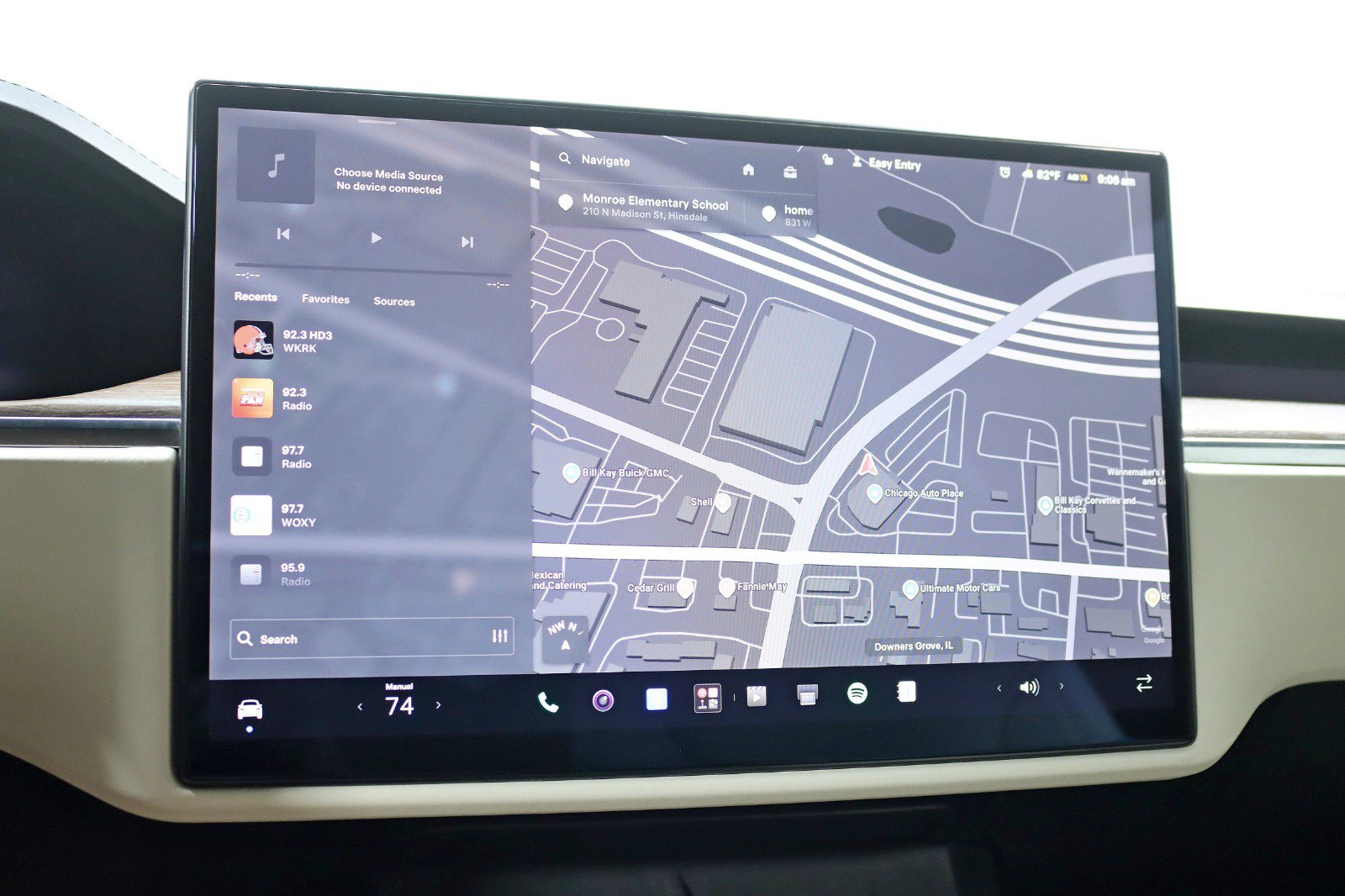 Used 2023 Tesla Model X AWD/4WD image 17