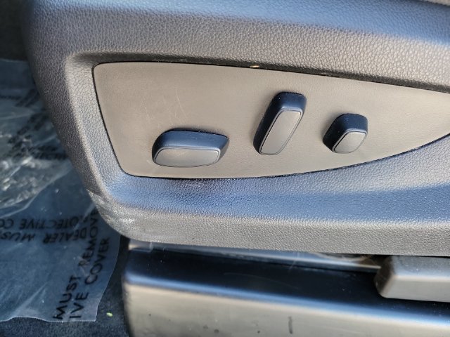 Certified 2019 Chevrolet Silverado 1500 LT w/ All Star Edition AWD/4WD image 16