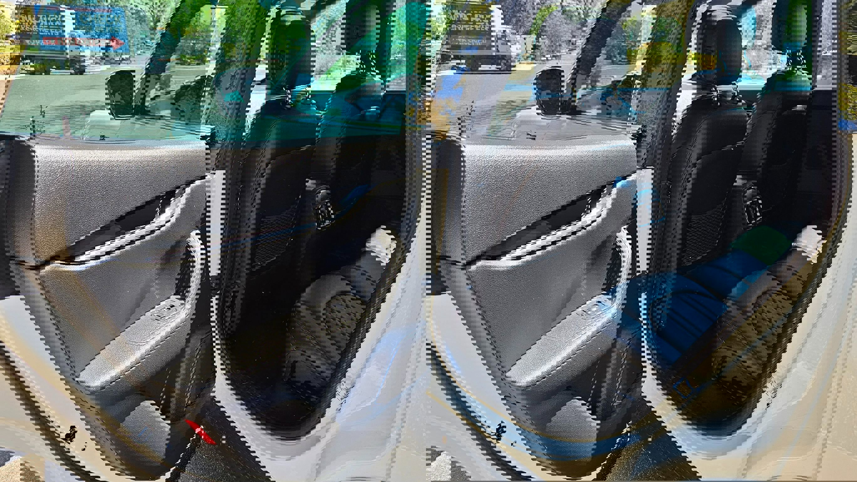 Used 2023 Maserati Levante Modena image 15