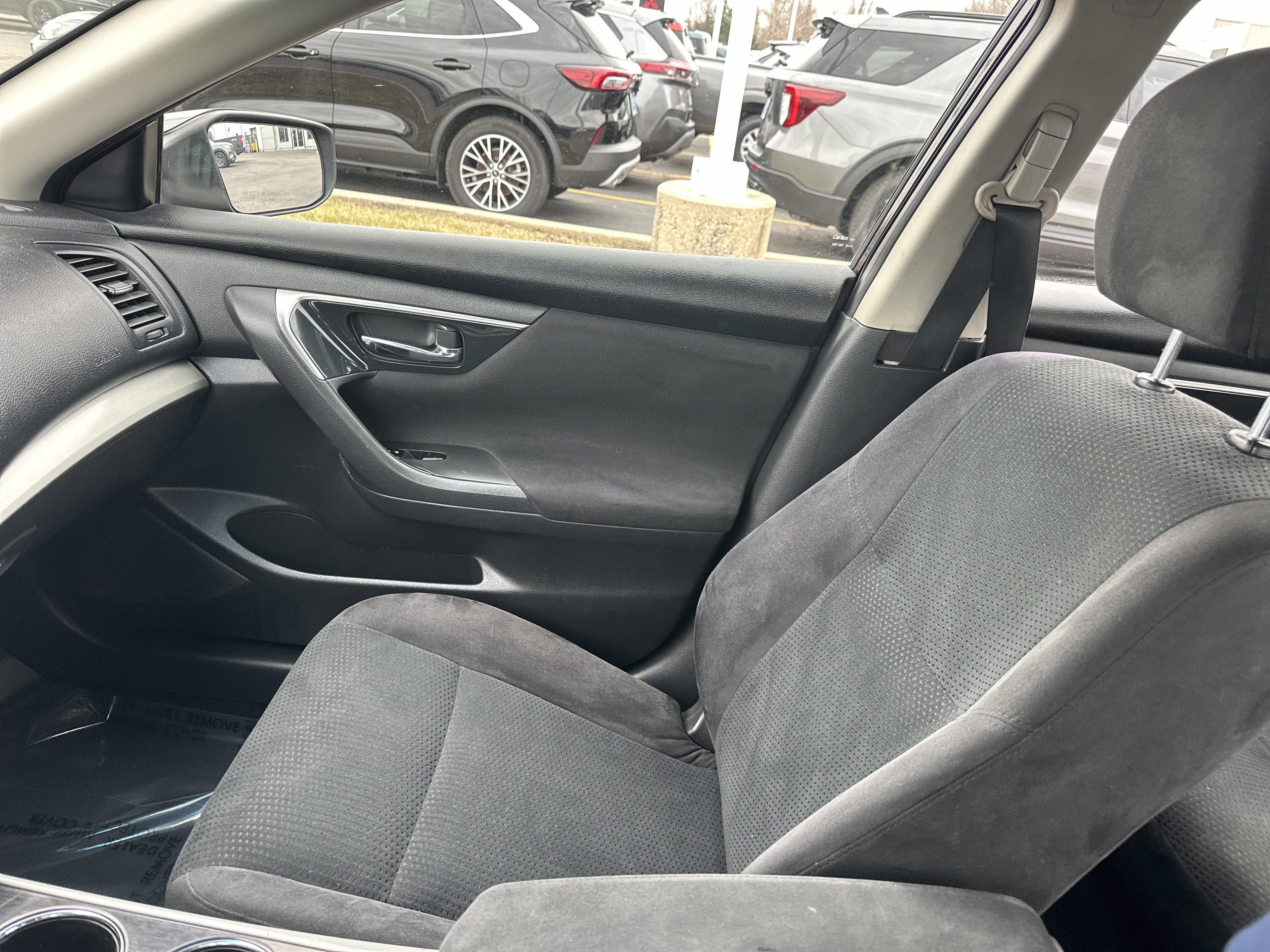 Used 2014 Nissan Altima 2.5 S w/ Display Audio Package image 22