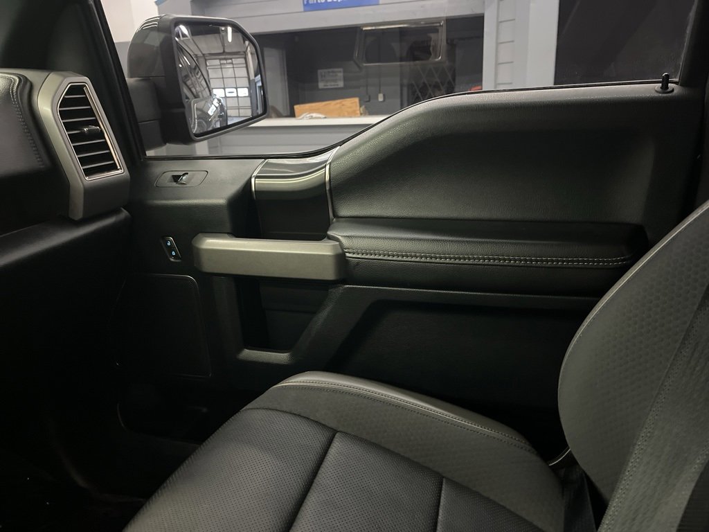 Used 2020 Ford F150 Raptor w/ Equipment Group 802A Luxury image 17