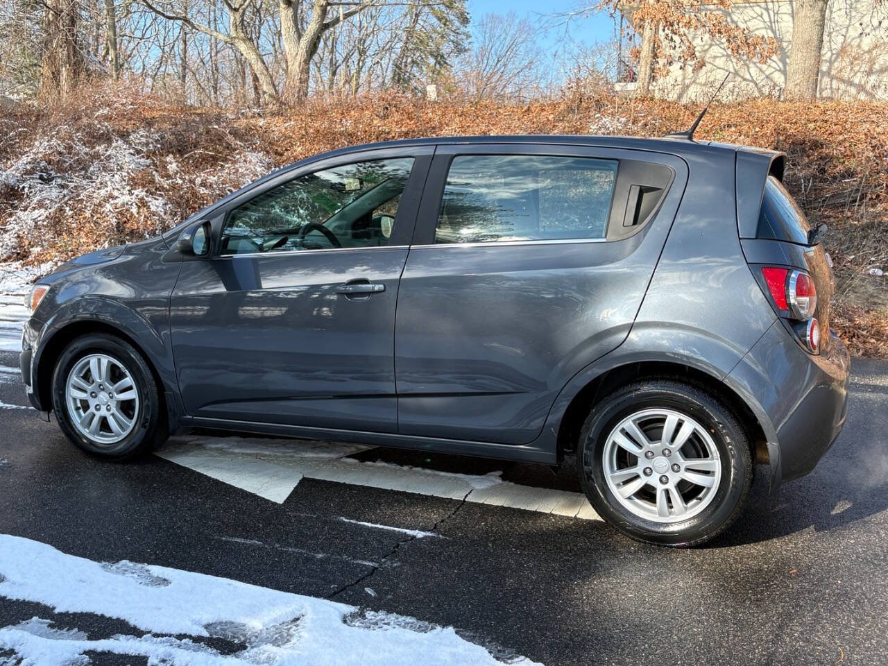 Used 2012 Chevrolet Sonic LT FWD image 7