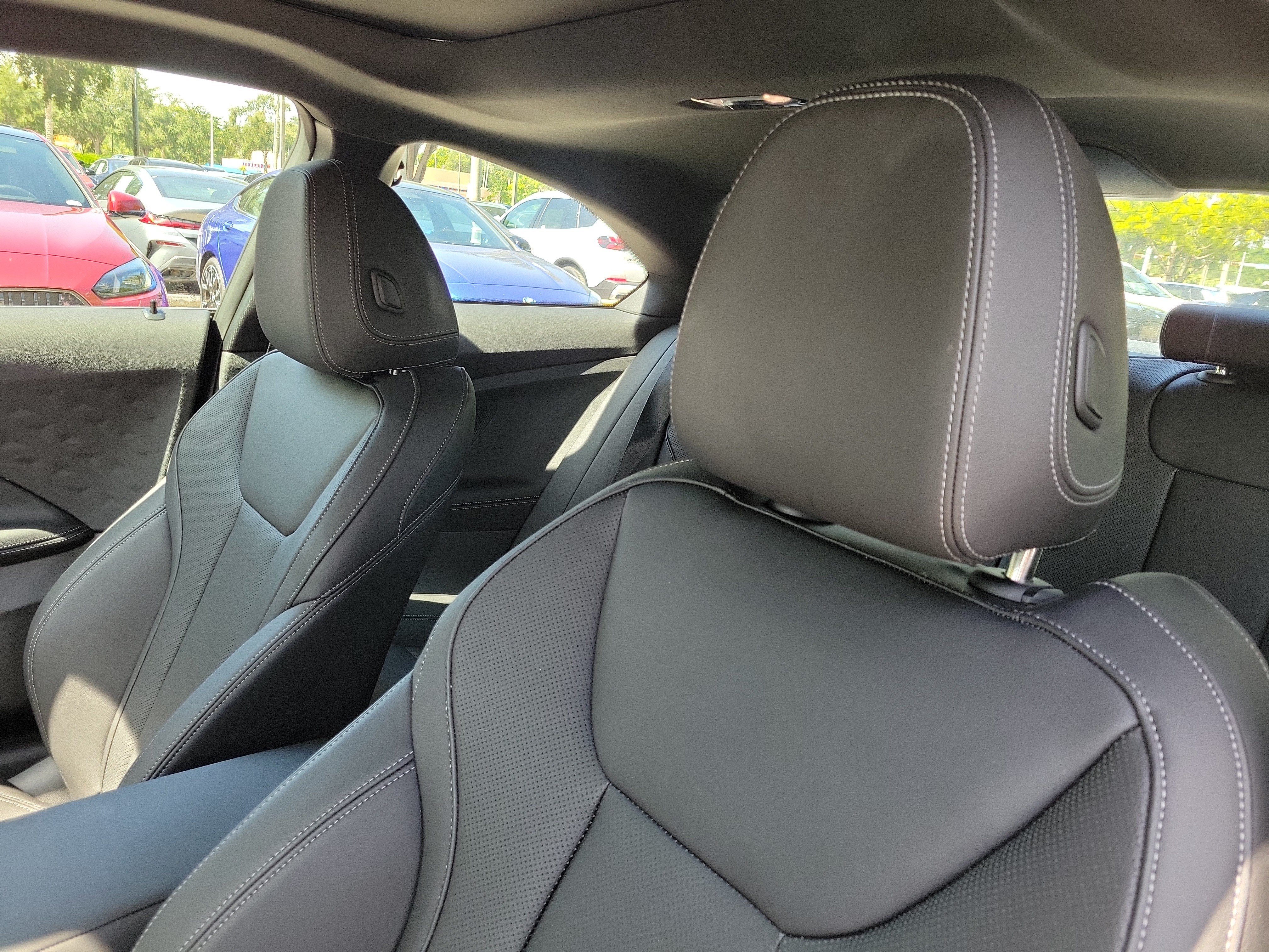 New 2025 BMW 230i Coupe w/ Convenience Package RWD image 8