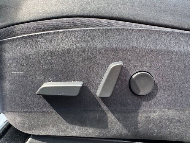 Used 2018 Tesla Model 3 Long Range image 16