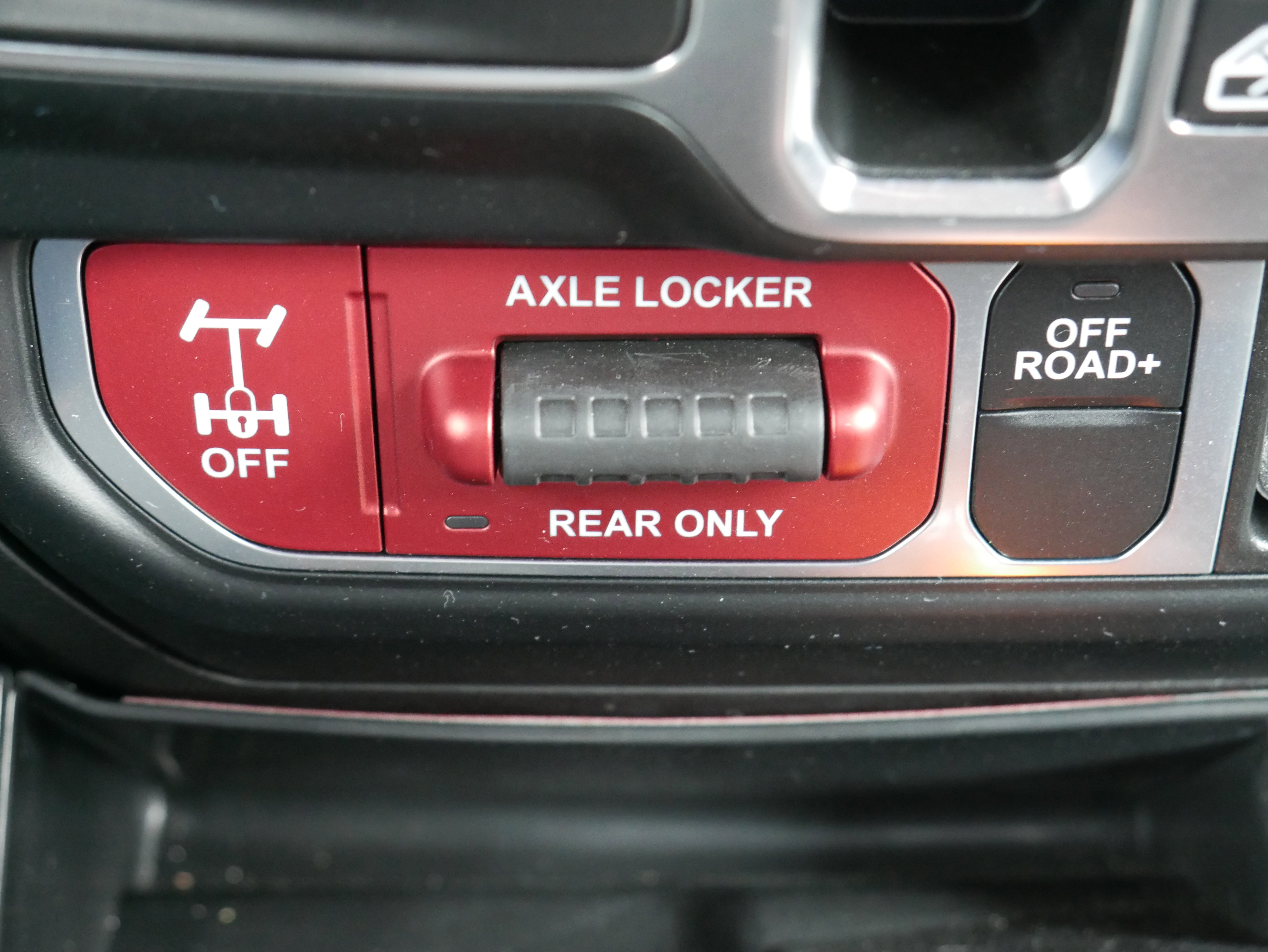 Used 2023 Jeep Gladiator Mojave w/ Cold Weather Group image 23