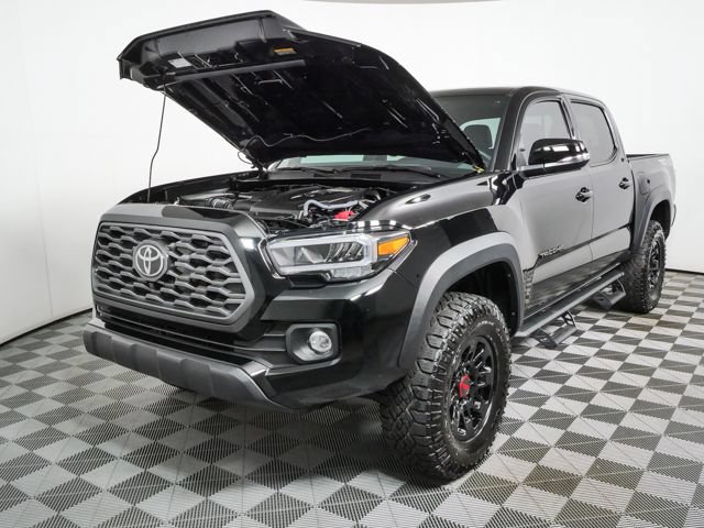 Used 2023 Toyota Tacoma TRD Off-Road w/ TRD Premium Off Road Package AWD/4WD image 12