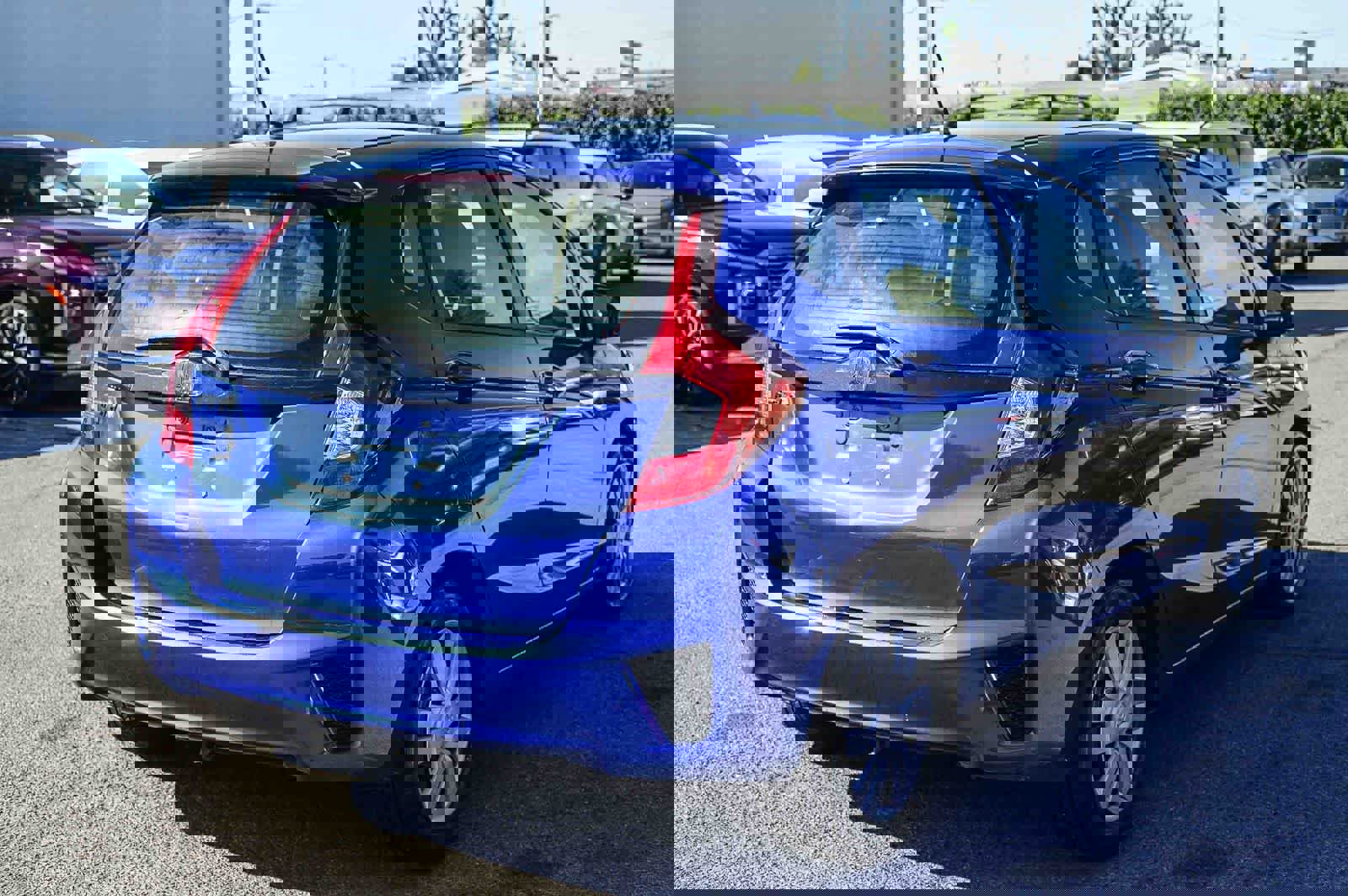 Used 2016 Honda Fit LX image 4