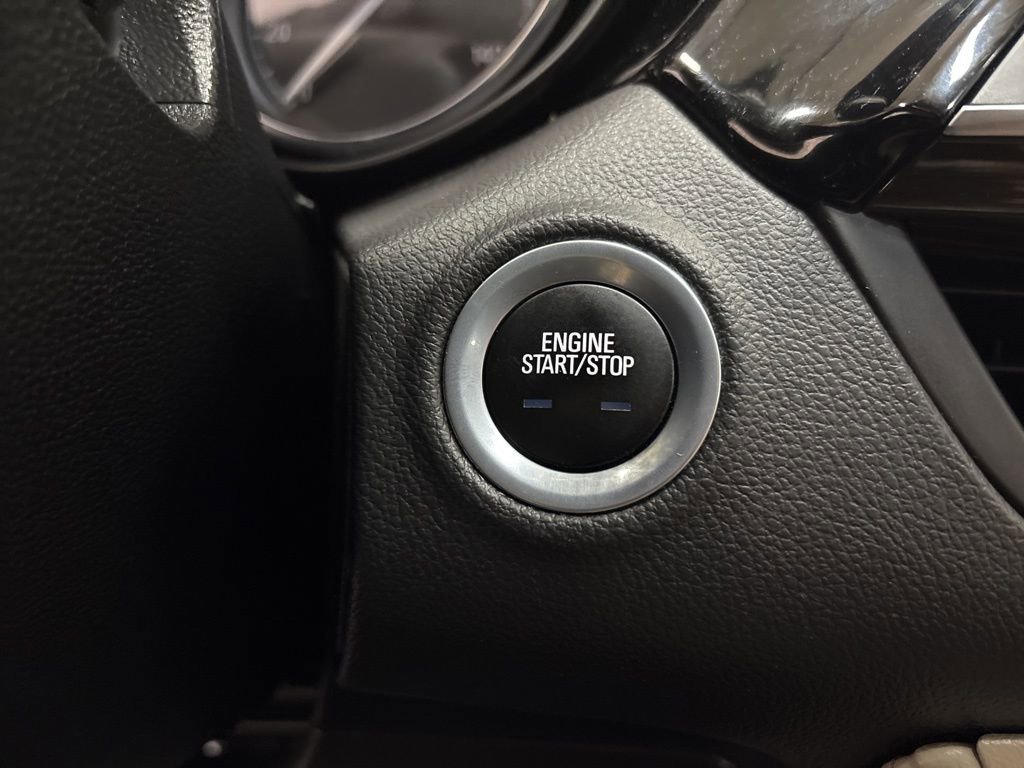 Used 2019 Buick Envision Essence image 19