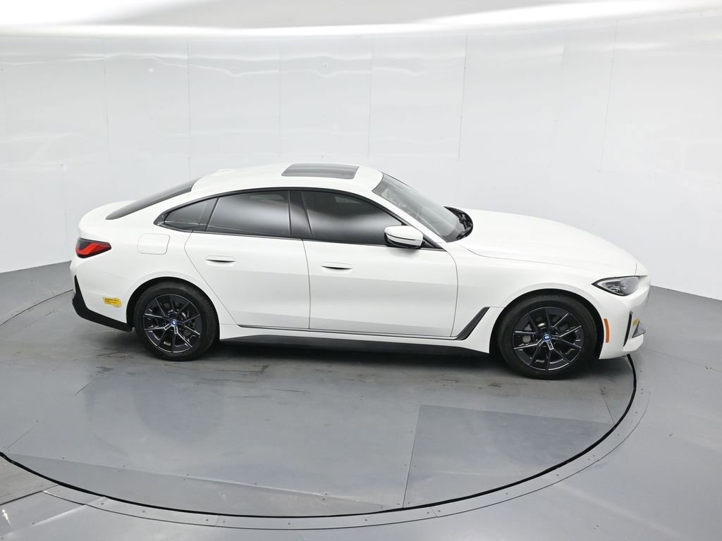 Used 2022 BMW i4 eDrive40 w/ Premium Package image 53