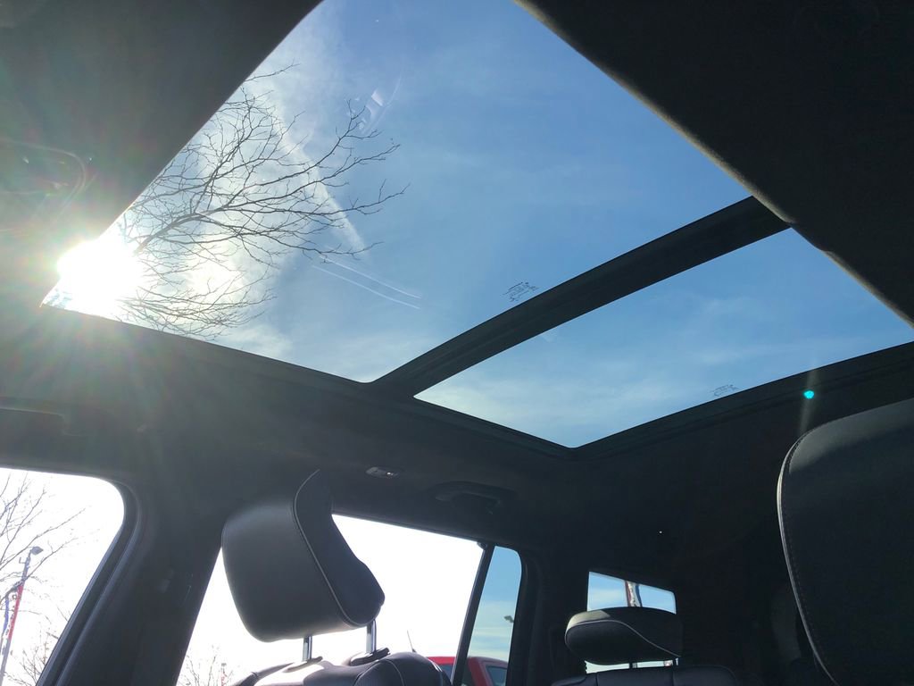 Certified 2022 Jeep Grand Cherokee L Summit image 33