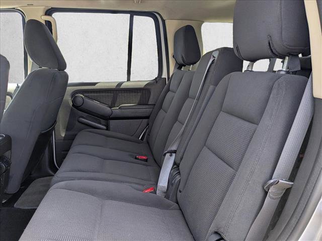 Used 2010 Ford Explorer XLT AWD/4WD image 18