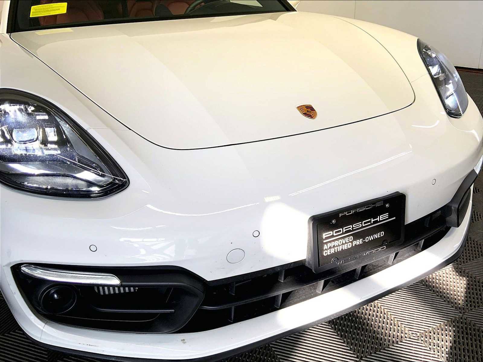 Certified 2023 Porsche Panamera 4 Platinum Edition AWD/4WD image 34