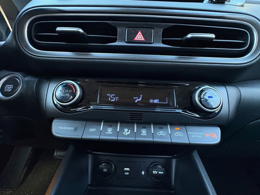 Used 2023 Hyundai Kona SEL w/ Convenience Package image 25