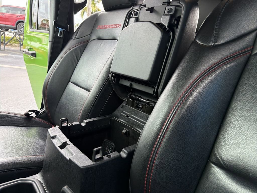 Used 2019 Jeep Wrangler Unlimited Rubicon image 35