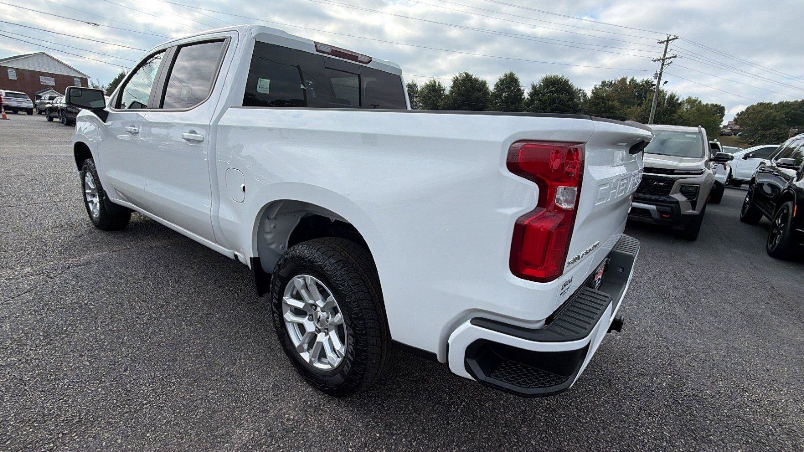 New 2026 Chevrolet Silverado 1500 RST w/ Convenience Package II AWD/4WD image 11