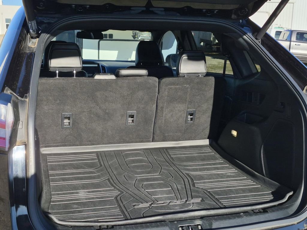 Used 2021 Ford Edge ST w/ Equipment Group 401A image 10