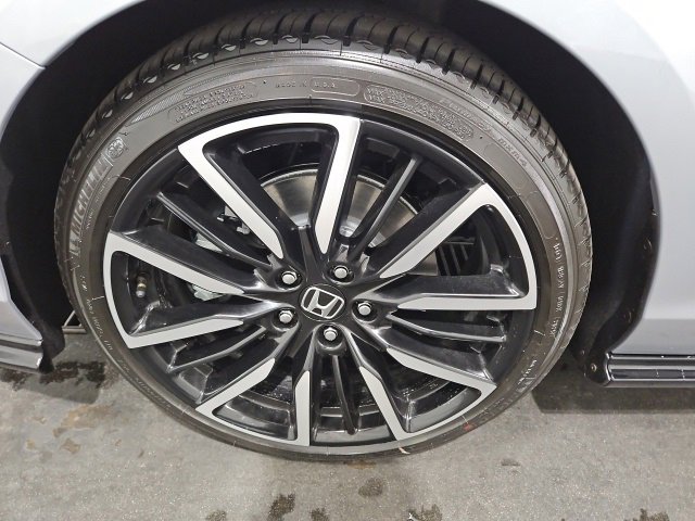 New 2025 Honda Accord Touring image 9