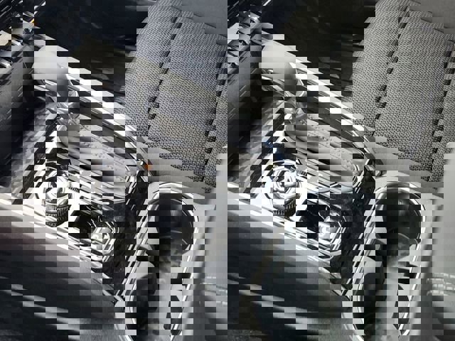 New 2025 GMC Canyon Elevation w/ Convenience Package image 15