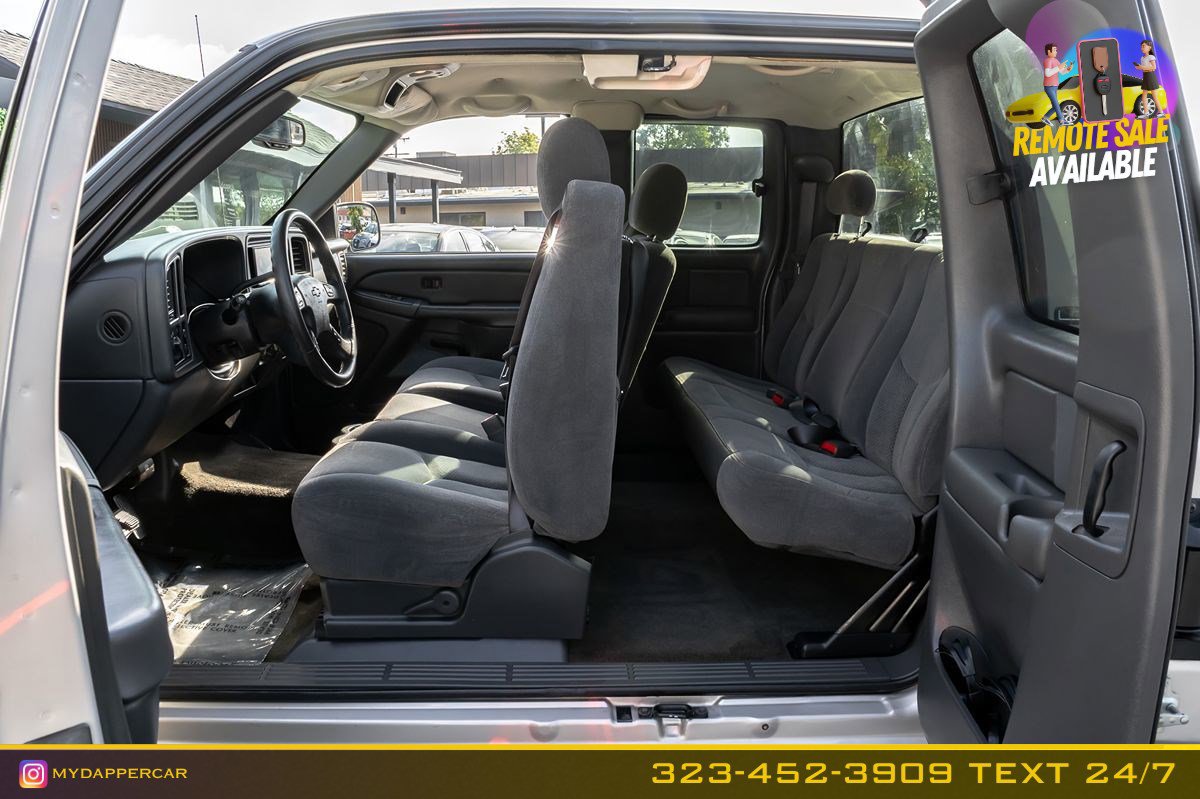 Used 2004 Chevrolet Silverado 1500 LS image 17