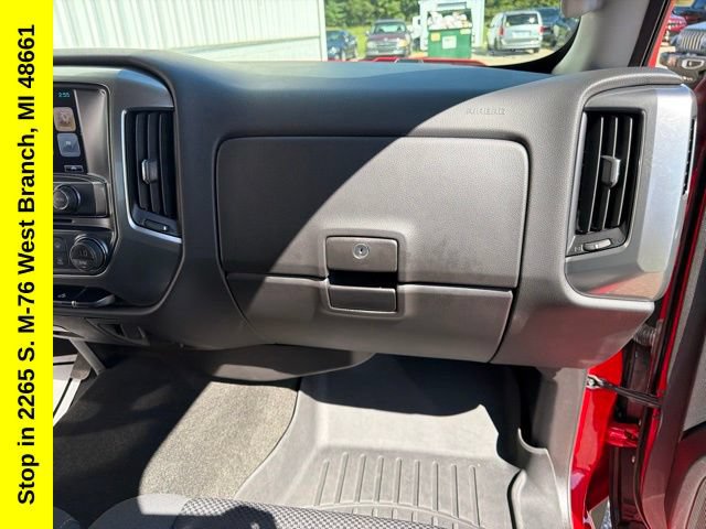 Used 2018 Chevrolet Silverado 1500 LT w/ All Star Edition AWD/4WD image 26