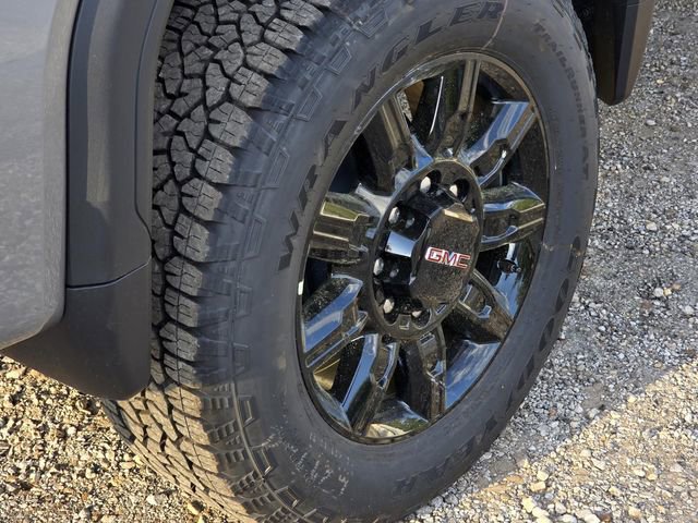 New 2026 GMC Sierra 2500 AT4 w/ Technology Package image 7