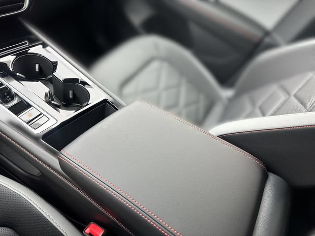 New 2026 Volkswagen Atlas Peak Edition AWD/4WD image 23