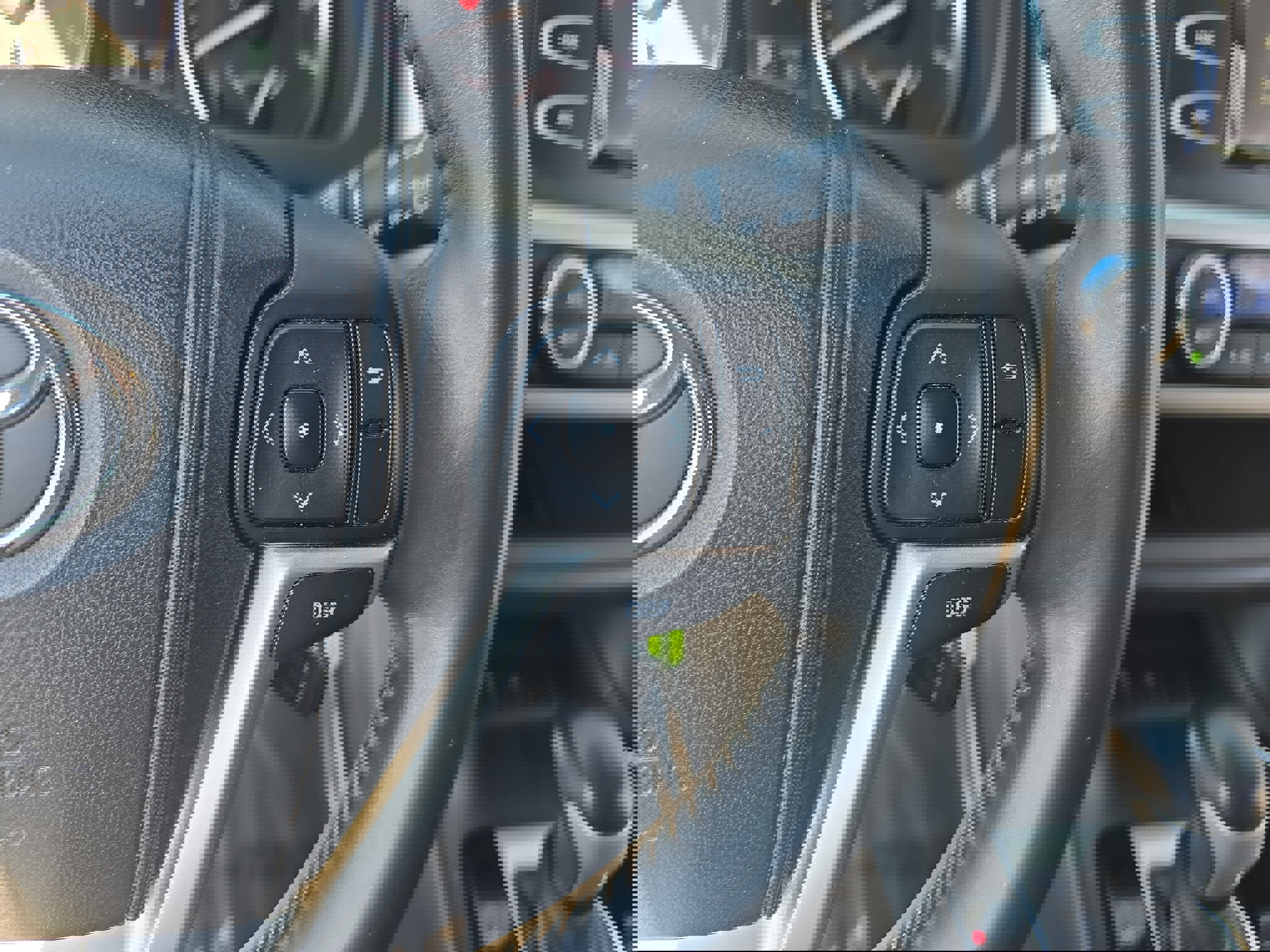 Used 2015 Toyota Highlander Plus image 19